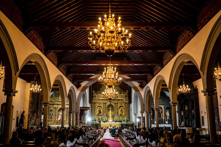 Wedding photographer Isidro Cabrera (isidrocabrera). Photo of 5 December 2020