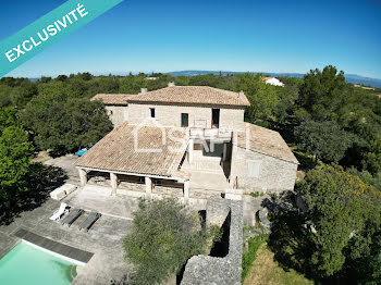 maison à Bonnieux (84)