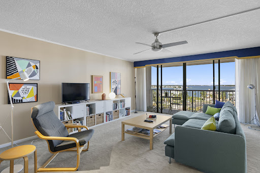 Appartement avec terrasse en bord de mer 3