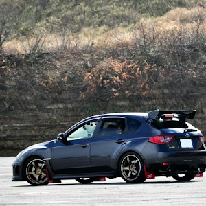 インプレッサ WRX STI GRF