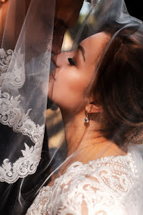 Fotografo di matrimoni Aleksandra Savina (alisadreamm). Foto del 27 settembre 2019