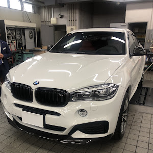 X6 xDrive 50i