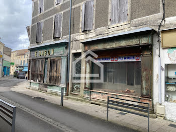 immeuble à Lesparre-Médoc (33)