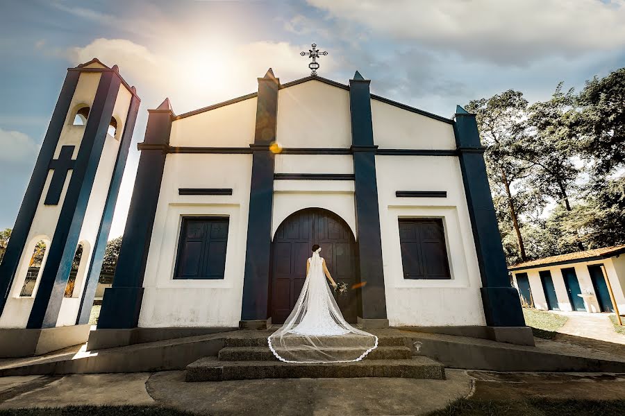 Wedding photographer Jader Morais (jadermorais). Photo of 14 May 2019