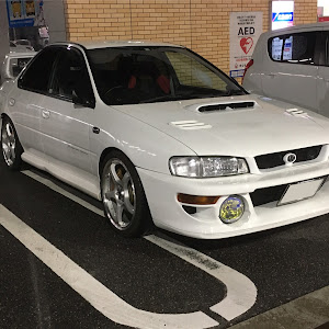 インプレッサ WRX GC8