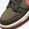 gs dunk low se sequoia / medium olive / sail / orange