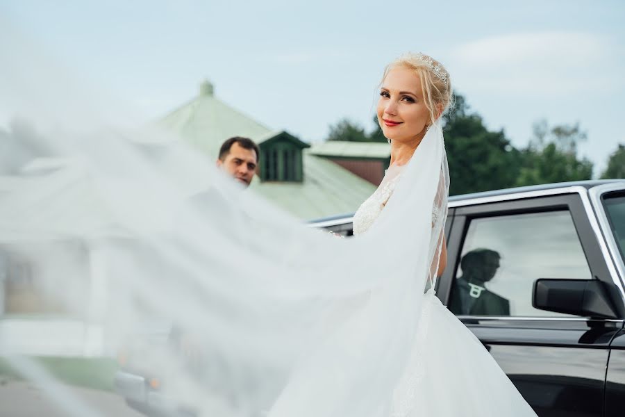 Wedding photographer Vladimir Petrov (vladkirshin). Photo of 26 July 2018