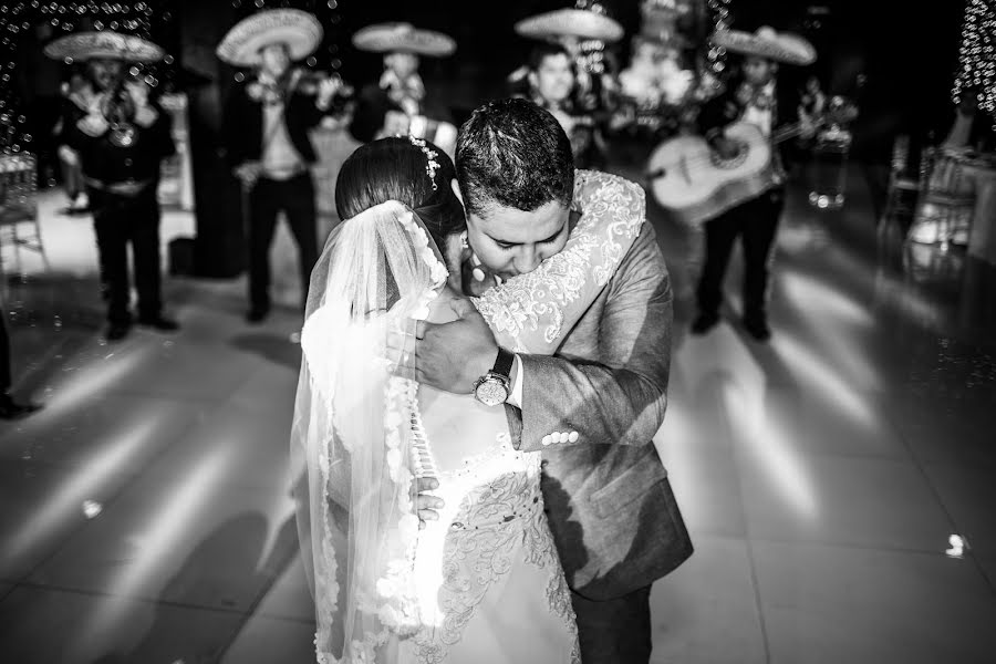 Bryllupsfotograf Jorge Jorge Uechi (uechip). Bilde av 14 januar 2023