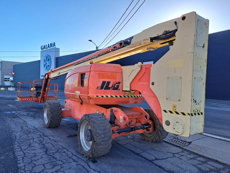 Picture of a JLG 800AJ