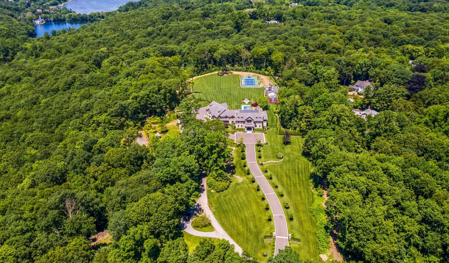 Property Cold Spring Harbor