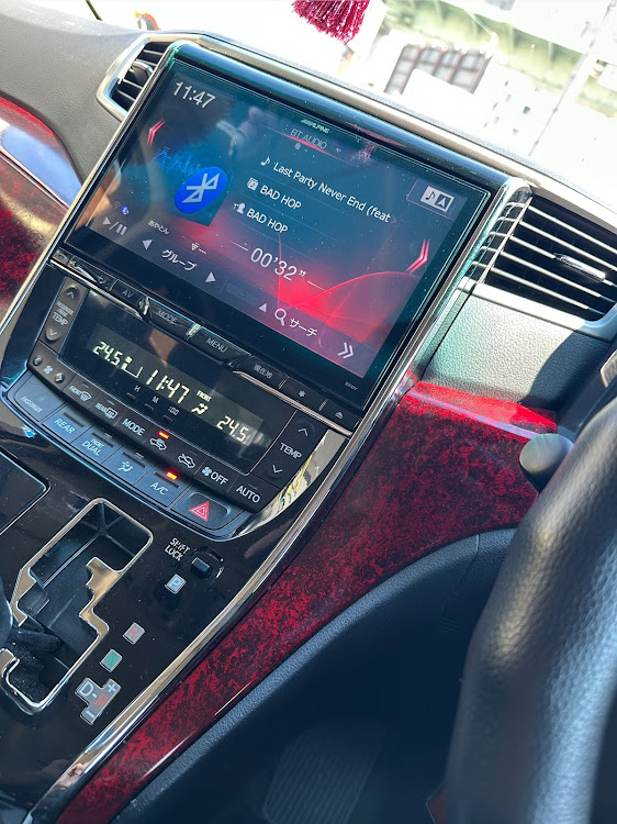 ヴェルファイアのメーカーオプションナビ・アルパインナビ・20ヴェルファイア前期に関するカスタム事例の投稿画像3枚目