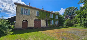 maison à Etival-Clairefontaine (88)