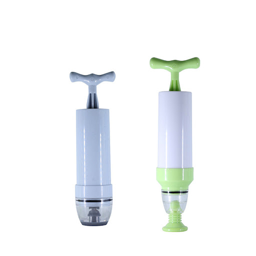 Title 4, Manual Vacuum Compression Bags Save space and p...