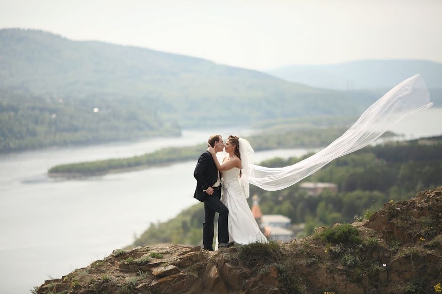 Wedding photographer Sergey Dorofeev (doserega). Photo of 10 June 2013