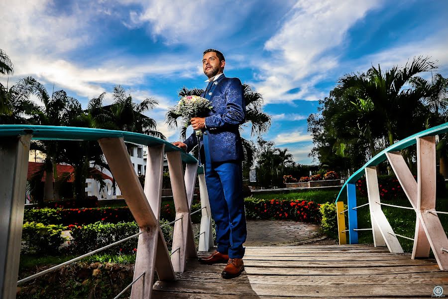 Fotografer pernikahan Uriel Andres Solano Sanchez (andressolano90). Foto tanggal 5 September 2023