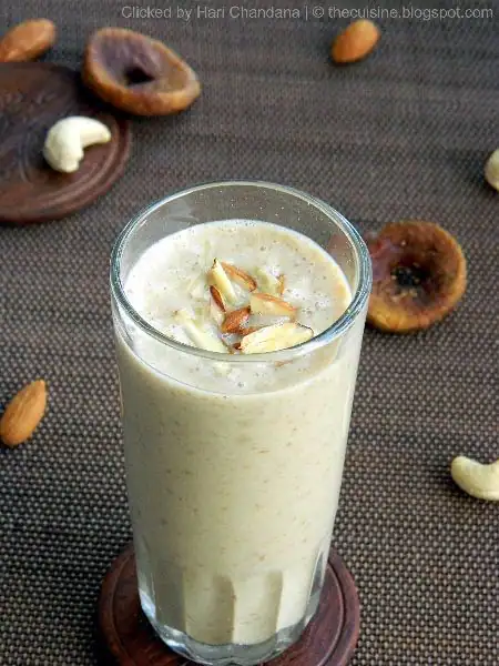 Kaju Butter Scotch Milk Shake