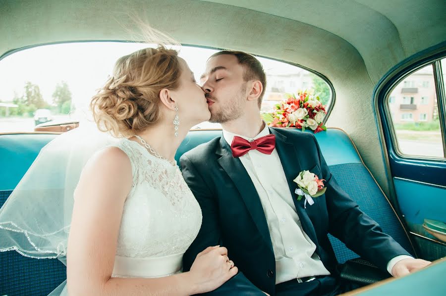 Wedding photographer Evgeniya Garaeva (groseille). Photo of 19 June 2017