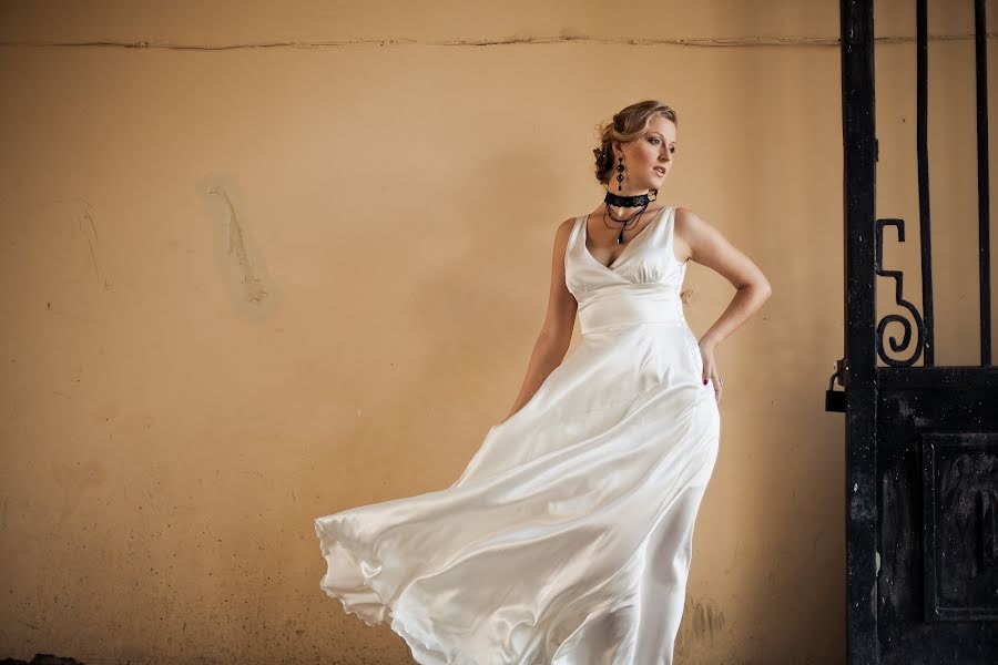 Wedding photographer Evgeniy Prodazhnyy (prodazhny). Photo of 17 October 2014