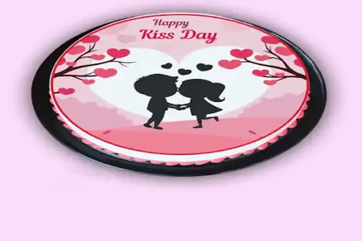 Romantic Kiss Day Cake Combo [500 Grams]