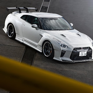 NISSAN GT-R R35