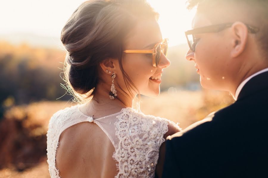 Fotógrafo de casamento Nikolay Kirienko (kirienkofoto). Foto de 12 de outubro 2015