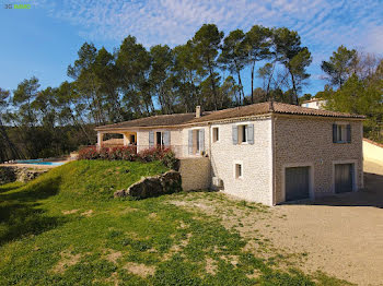 maison à Lorgues (83)