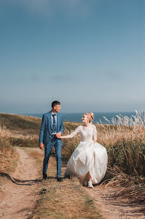 Fotógrafo de casamento Sofiya Valova (valovaphoto). Foto de 14 de janeiro 2020