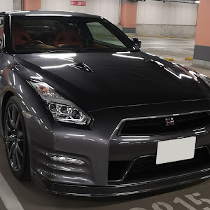 NISSAN GT-R R35