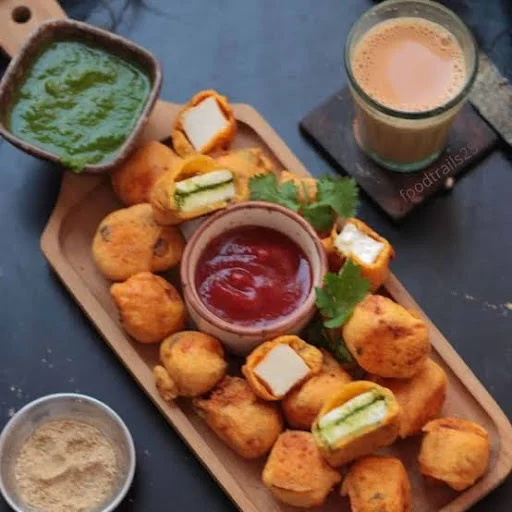 Paneer Pakoda + 2 Chai