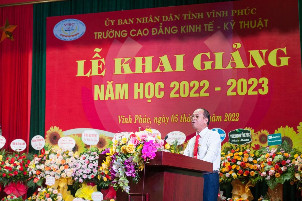 D:\PHONG KHCN&ĐN. TTKH. WEB\Ảnh tư liệu\ANH KHAI GIẢNG CDKTKT VP 2022\24 anh LE KHAI GIANG\20220905-_ABM8791-2.jpg