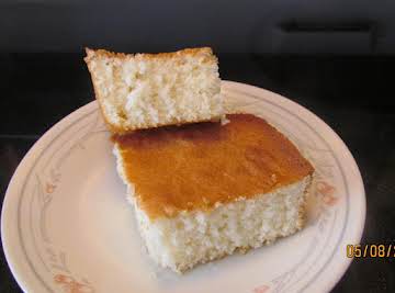 Bea's Homemade White Cake