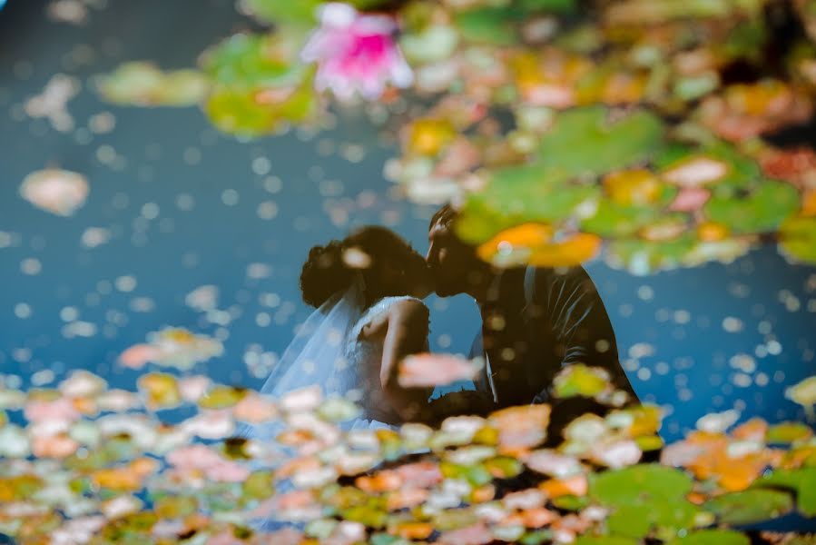 Fotógrafo de casamento Zakhar Zagorulko (zola). Foto de 27 de setembro 2016