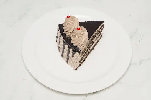 Chocolate Cream Pastry [Single Piece]