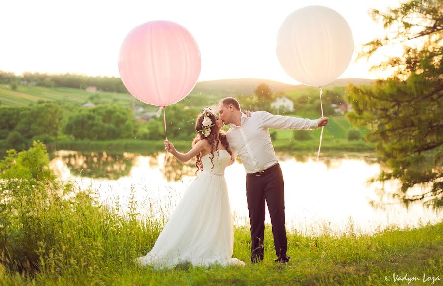 Fotógrafo de casamento Vadim Loza (dimalozz). Foto de 12 de junho 2014