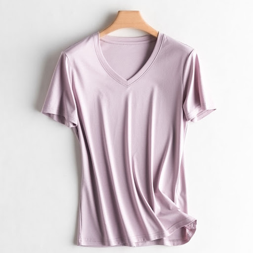Title 4, V-neck mercerized cotton T-shirt