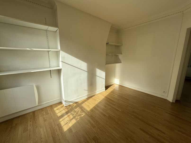 Vente appartement 2 pièces 34.15 m² à Puteaux (92800), 235 000 €