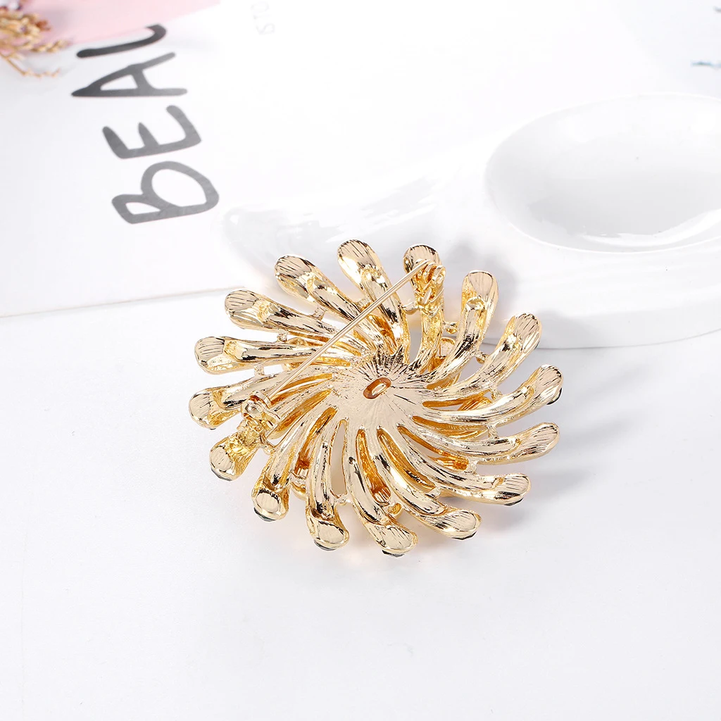 Title 4, Fashion Emerald and Diamond Flower Brooch. Elev...