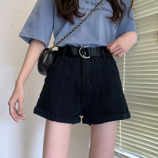 Title 13, Loose curled retro wide-leg pants for a comfort...