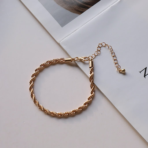 Title 6, Punk Personality Retro Bracelet Jewelry Express...