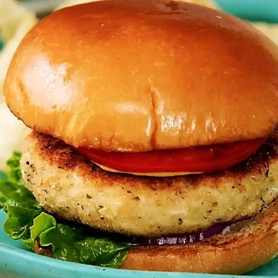 Classic Chicken Burger