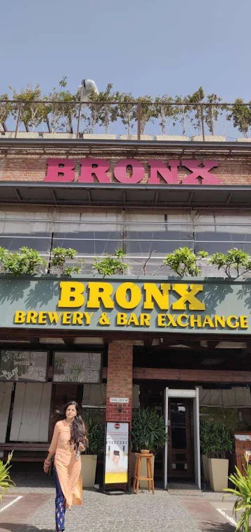 Bronx Bar Exchange photo 