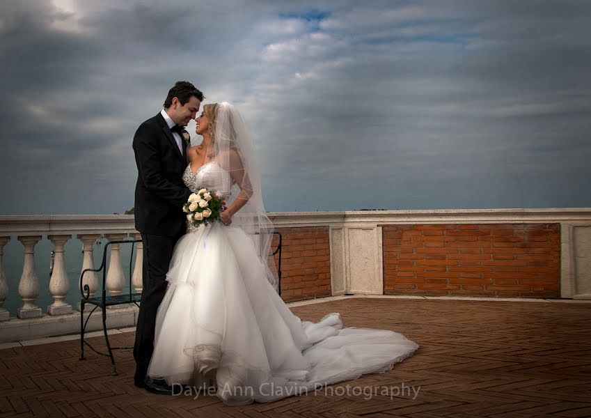 Fotografo di matrimoni Dayle Ann Clavin (dayleannclavin). Foto del 30 gennaio 2015