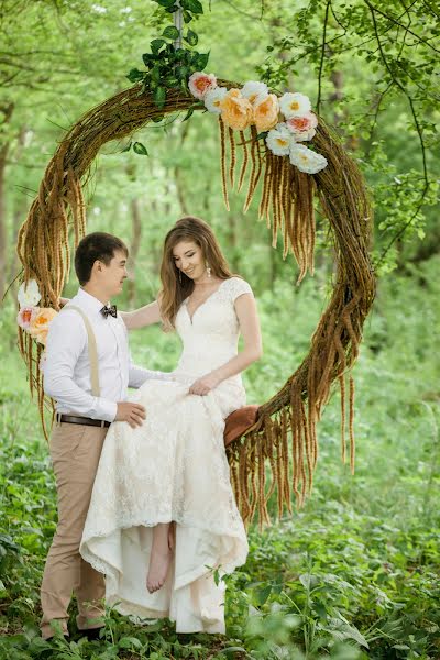 Fotógrafo de casamento Aleksandra Efimova (sashaefimova). Foto de 22 de maio 2017