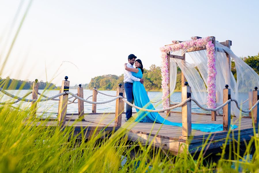 Fotografer pernikahan Mandar Raut (shadesoflove). Foto tanggal 16 Juli 2021