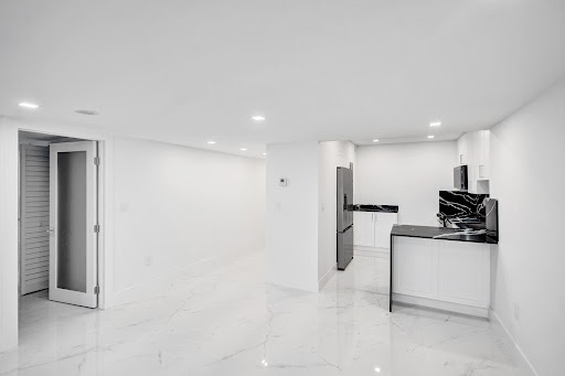 Apartment 5