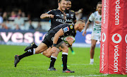 Cameron Wright of the Cell C Sharks runs in for his try during the 2018 Super Rugby game between the Sharks and the Chiefs at Kings Park, Durban on May 19 2018.