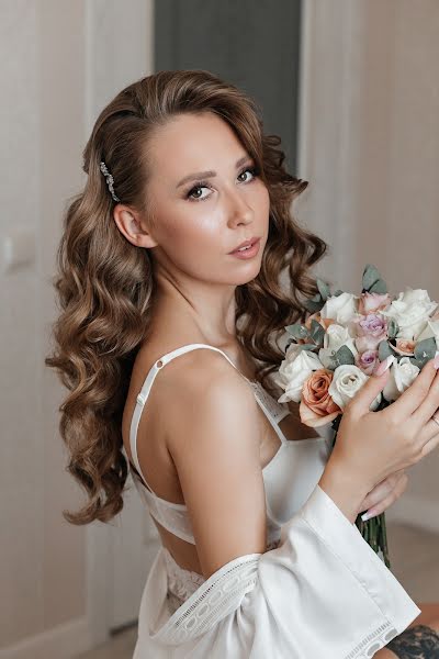 Wedding photographer Oksana Denisova (999oksanka999). Photo of 27 December 2021