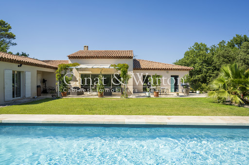 Villa with pool and garden 2