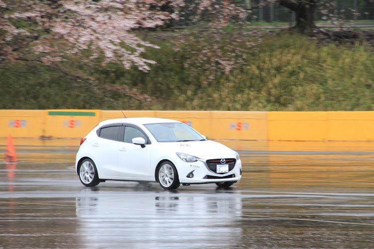インプレッサ WRX STIのオールジャンル走行会・心を燃やせ！！・桜・ヘビーウエット・HSR九州ドリーコースに関するカスタム事例の投稿画像11枚目