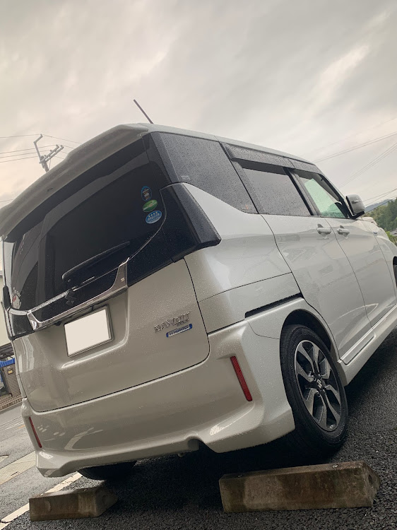 ソリオバンディットのMA36S ソリオバンディット・DIY・スズキ・スモークテール・黒すぎに関するカスタム事例の投稿画像1枚目
